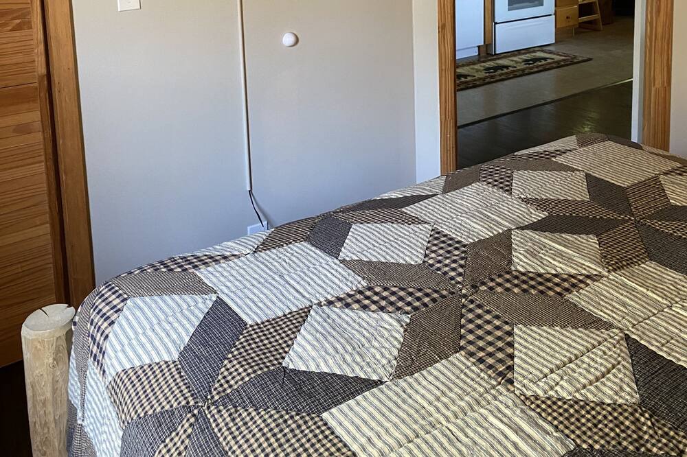Photo of Bedroom in Cosby