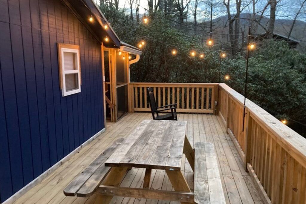 Photo of Patio Balcony in Lake Toxaway