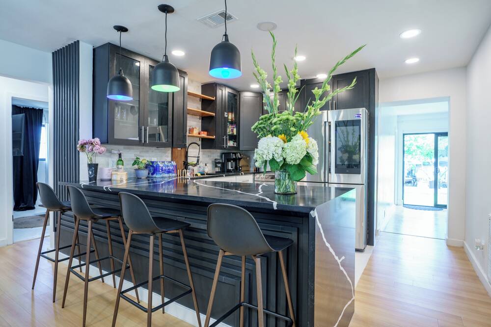 Photo of Kitchen in North Central Hollywood