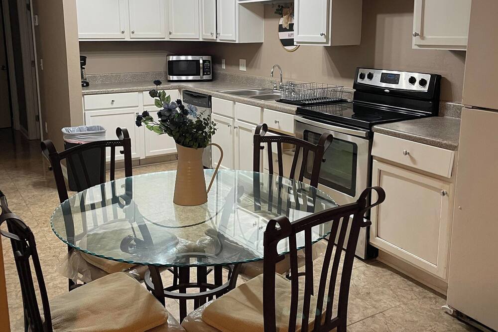 Photo of Kitchen in North Northwest Pensacola