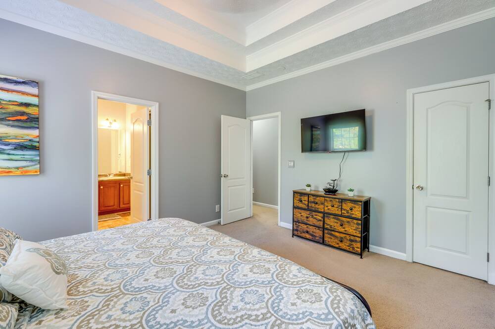 Photo of Bedroom in Covington