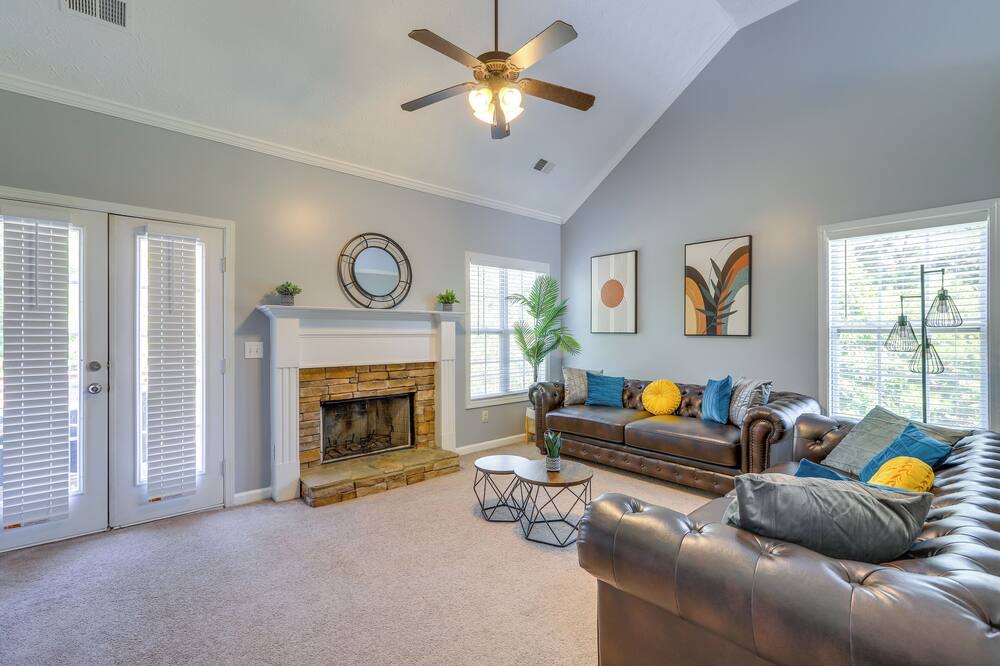Photo of Livingroom in Covington