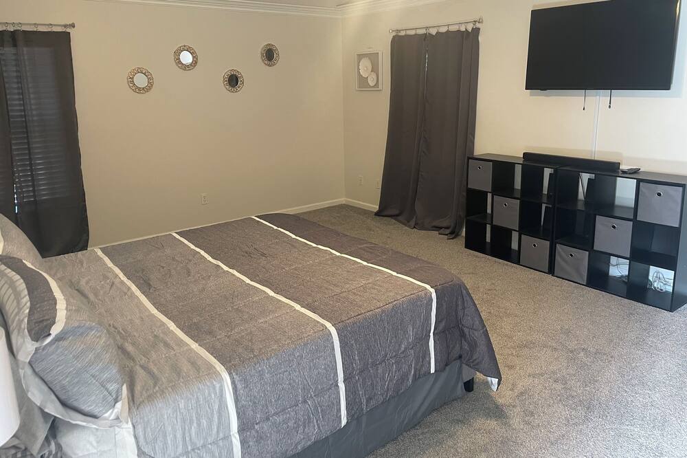 Photo of Bedroom in Harvest