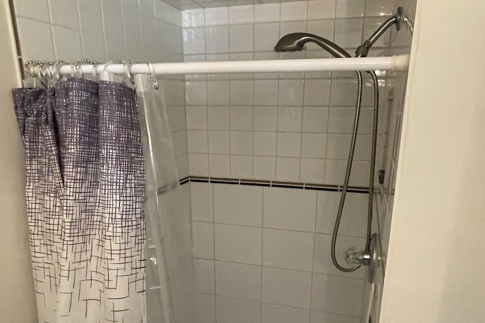 Photo of Bathroom in Harvest