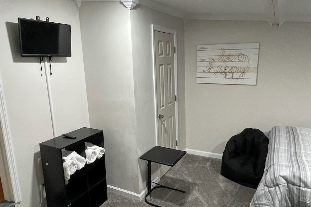 Photo of Bedroom in Harvest
