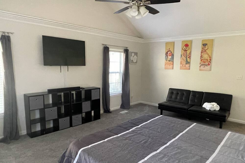Photo of Bedroom in Harvest