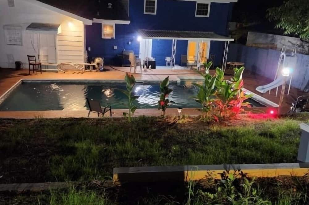Photo of Outdoor in Decatur