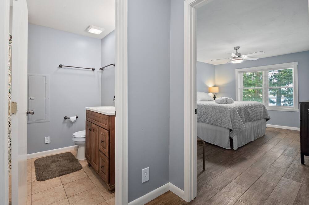 Photo of Bedroom in Crane Hill