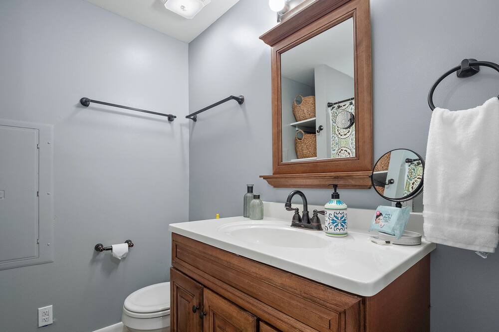 Photo of Bathroom in Crane Hill