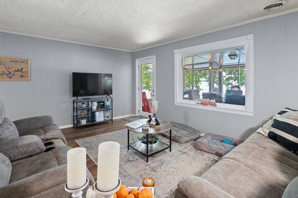 Photo of Livingroom in Crane Hill