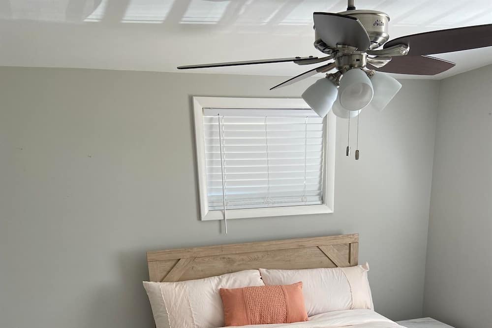 Photo of Bedroom in Decatur