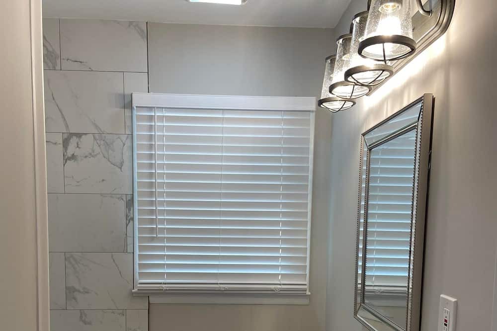 Photo of Bathroom in Decatur