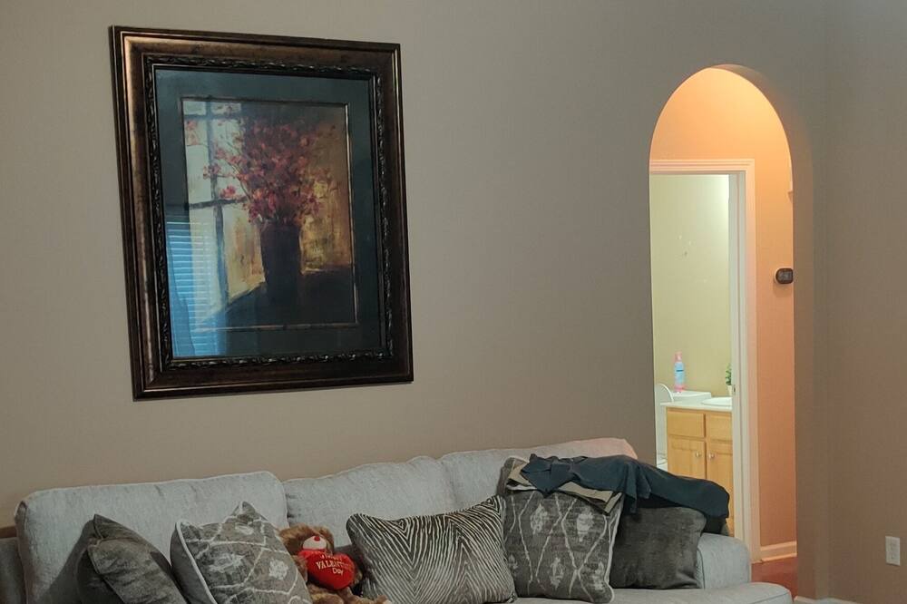 Photo of Livingroom in New Castle