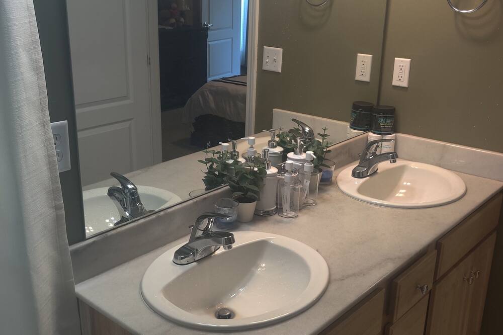 Photo of Bathroom in New Castle