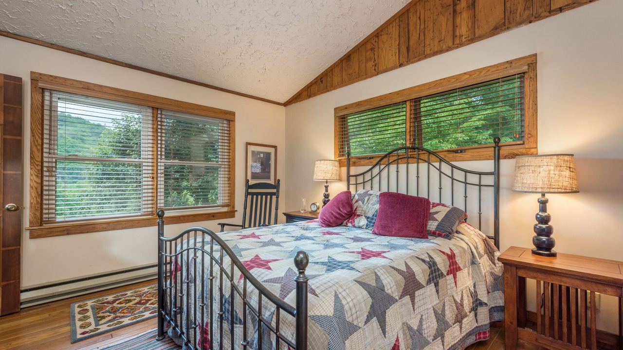 Photo of Bedroom in Canton