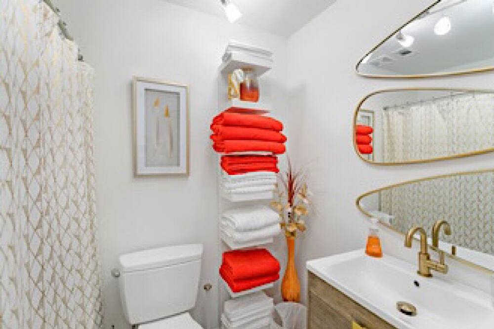 Photo of Bathroom in Brunswick