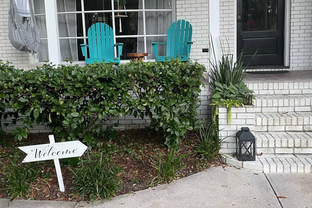 Photo of Others in Johns Island
