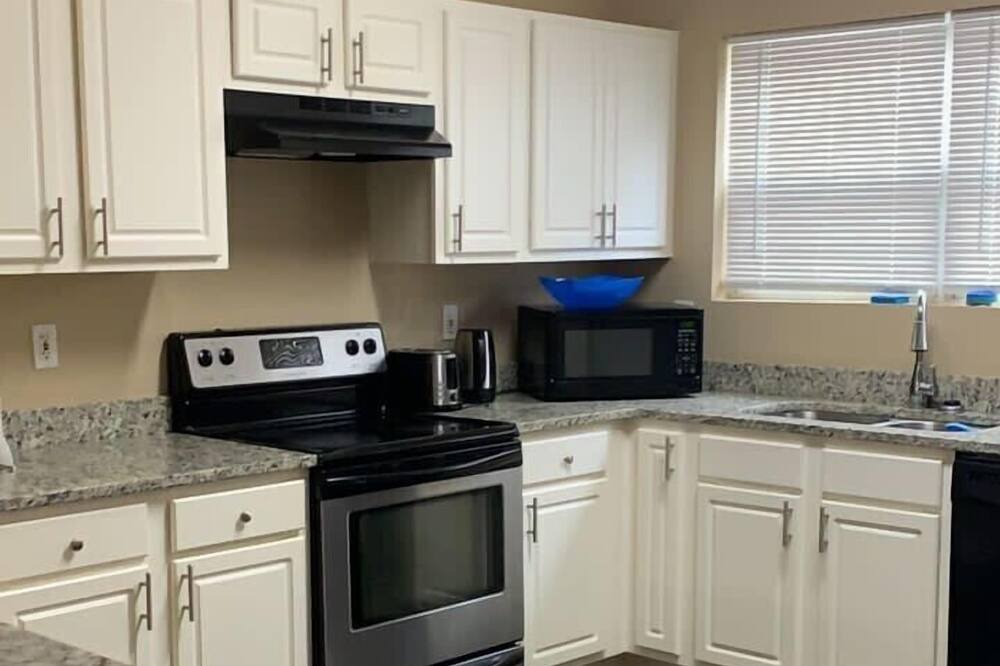 Photo of Kitchen in Union City