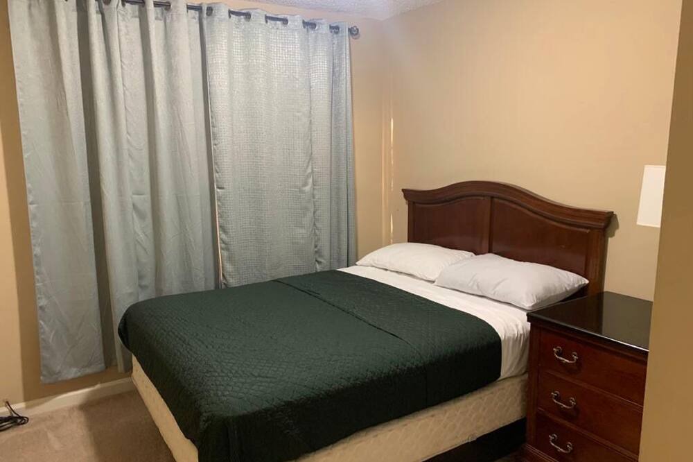 Photo of Bedroom in Union City