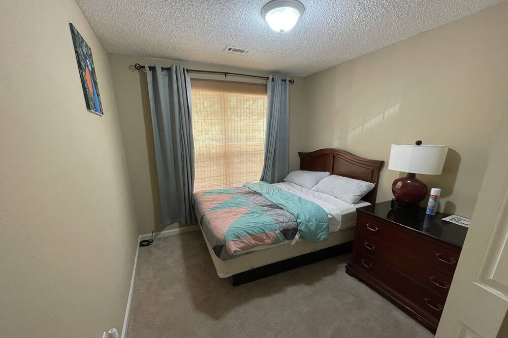 Photo of Bedroom in Union City