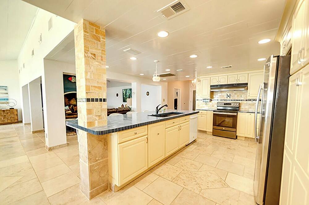 Photo of Kitchen in Dandridge