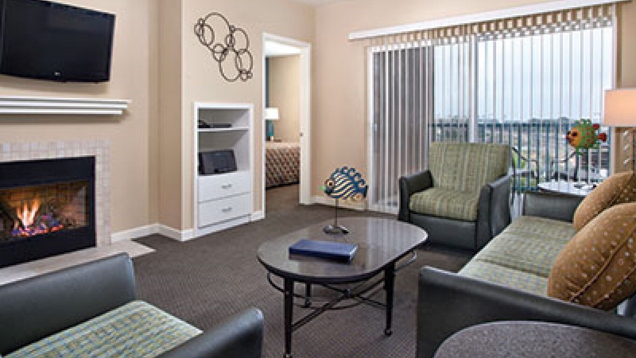 Photo of Livingroom in East Side Capistrano