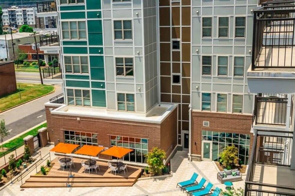 Photo of Outdoor in Villa Heights