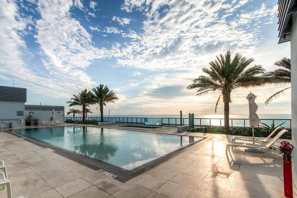 Photo of Outdoor in North Beach