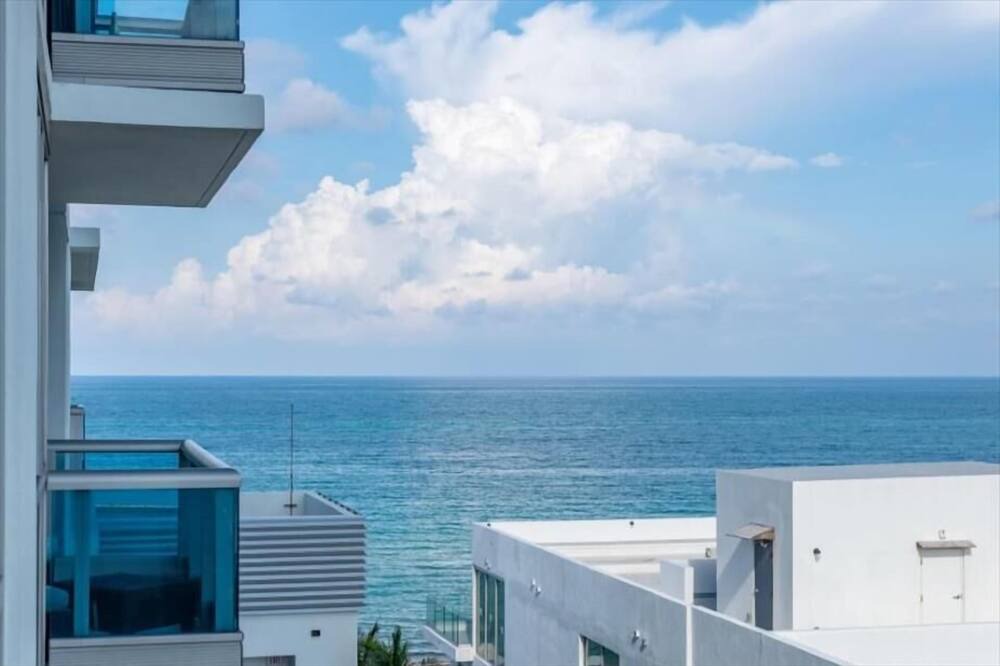 Photo of Outdoor in North Beach