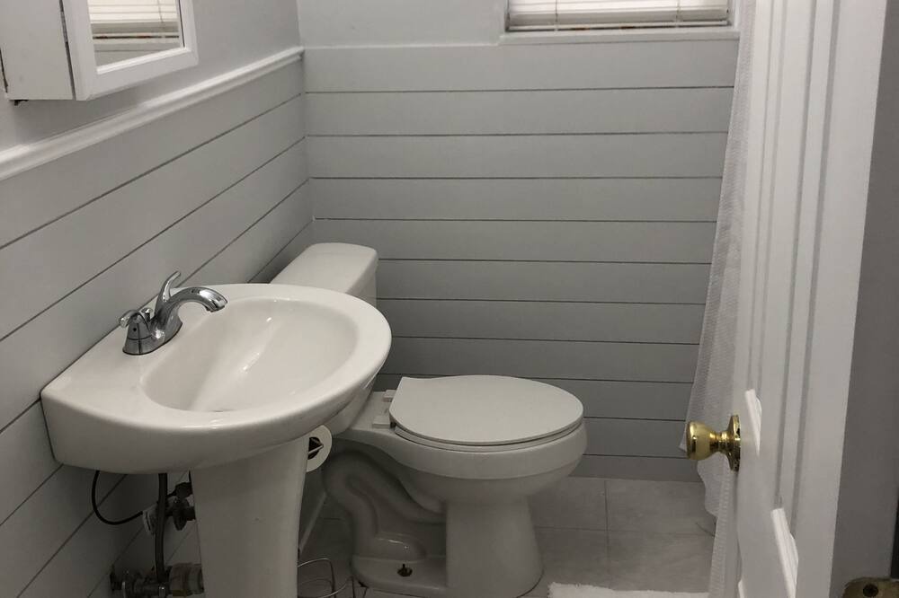 Photo of Bathroom in Thomasville