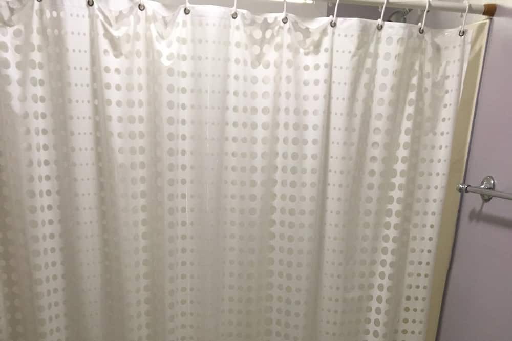 Photo of Bathroom in Valona