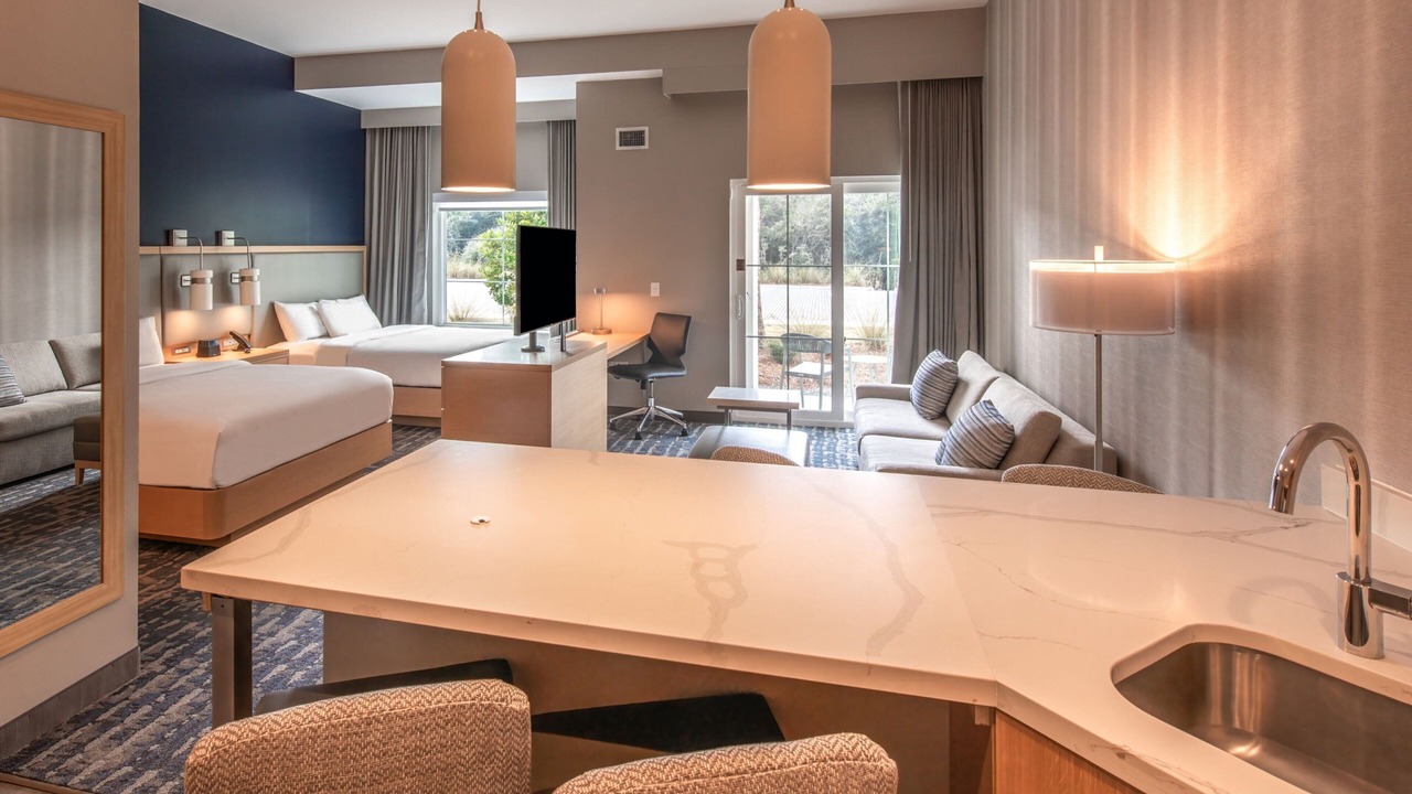 Photo of Bedroom in Jekyll Island