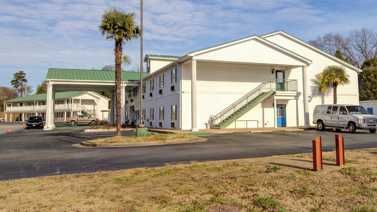 Photo of Outdoor in Jackson