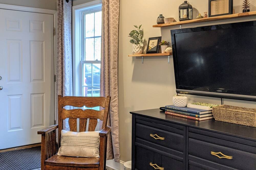 Photo of Livingroom in Eden