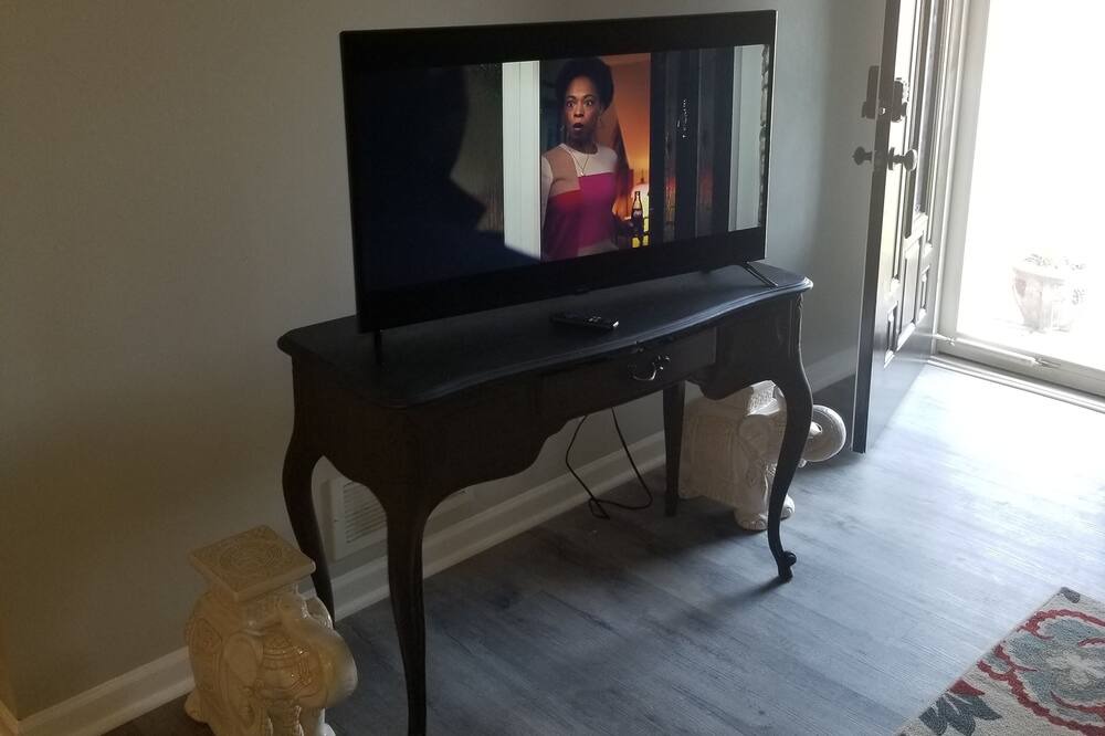 Photo of Livingroom in Rex