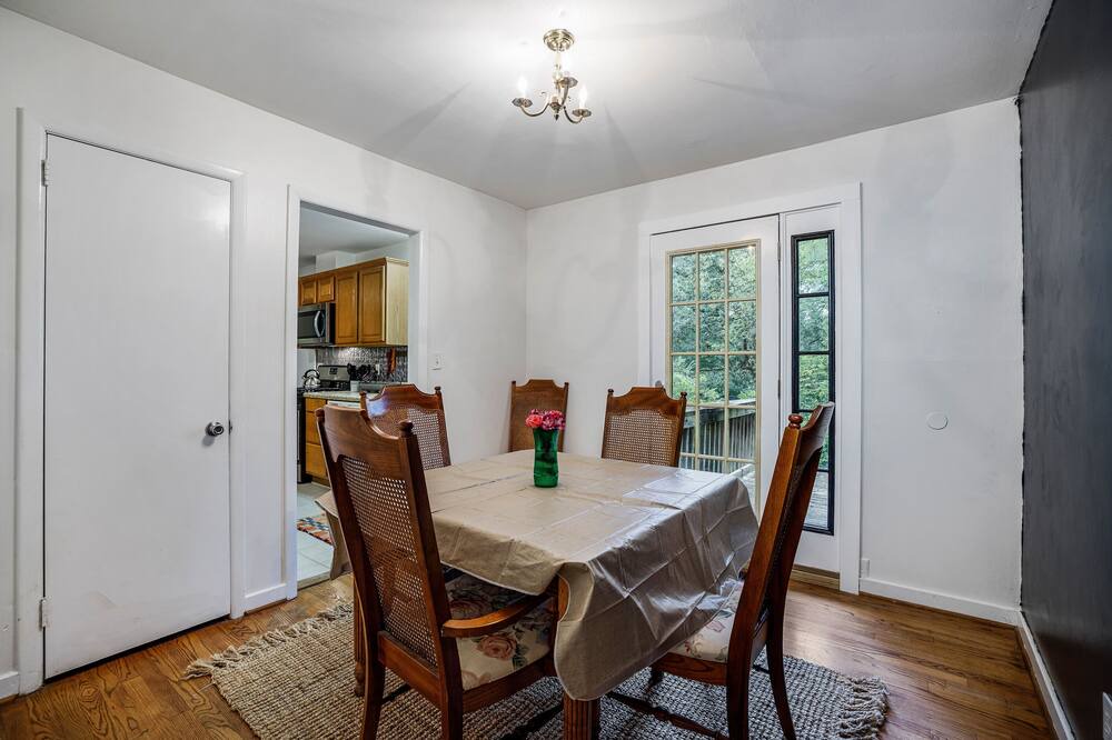 Photo of Kitchen in Crestline Heights