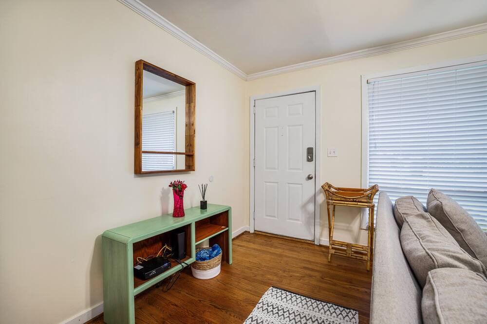 Photo of Livingroom in Crestline Heights
