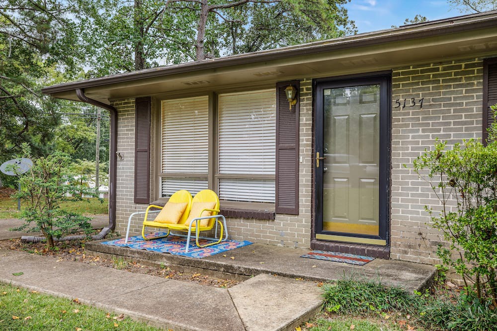 Photo of Patio Balcony in Crestline Heights