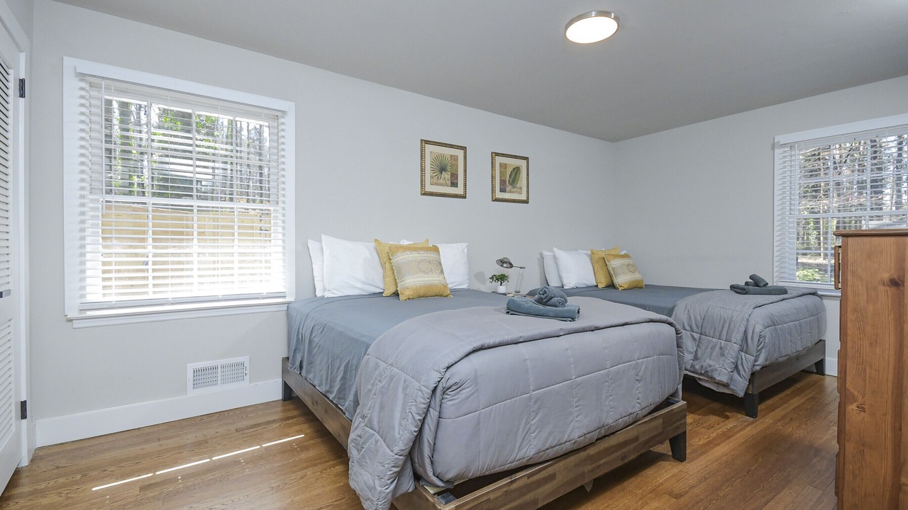 Photo of Bedroom in East Point