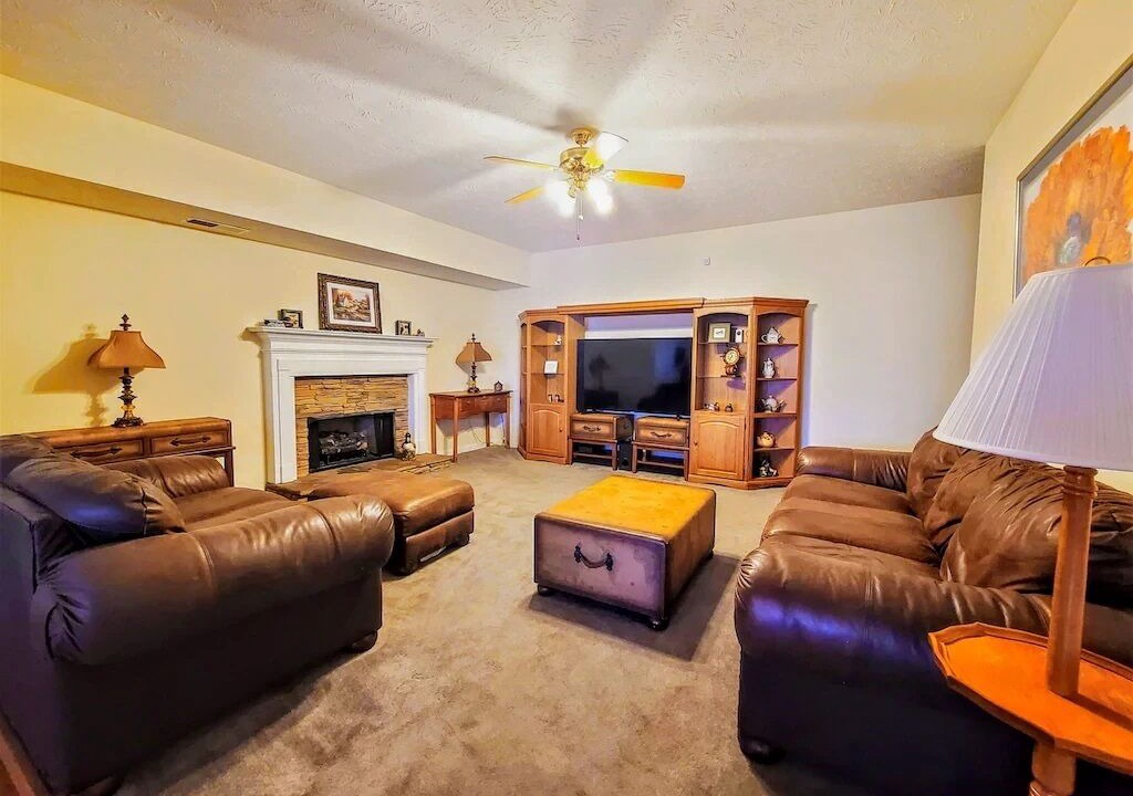 Photo of Livingroom in Monticello