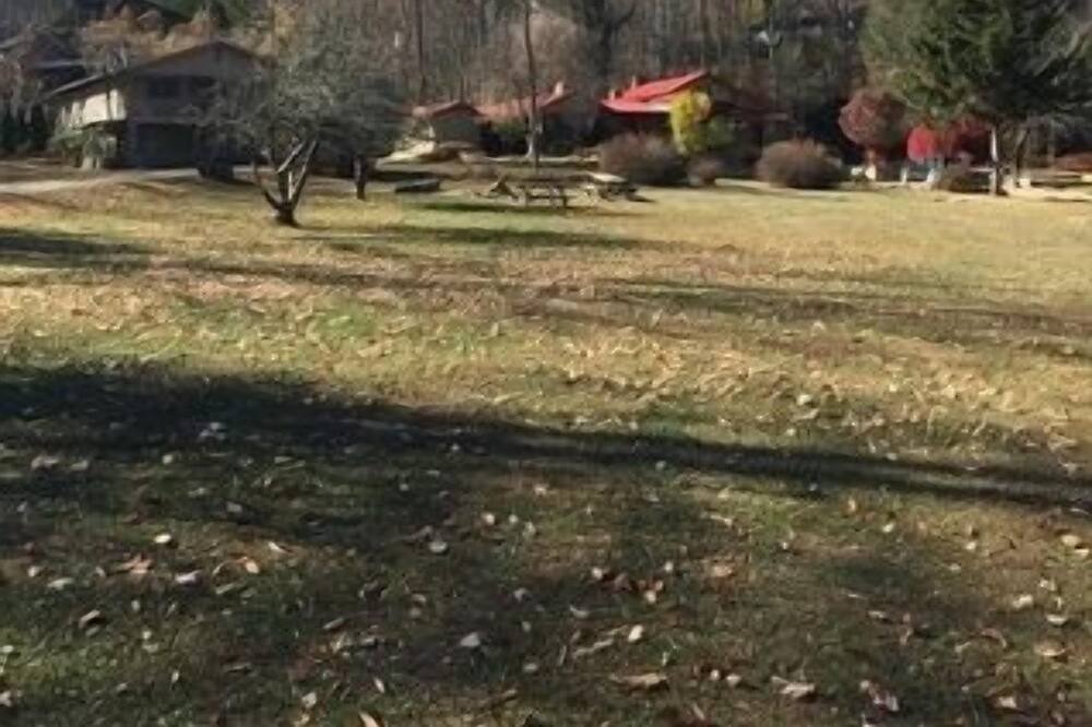 Photo of Outdoor in Valley Creek Run