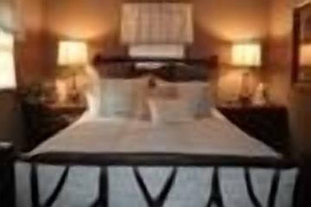 Photo of Bedroom in Valley Creek Run