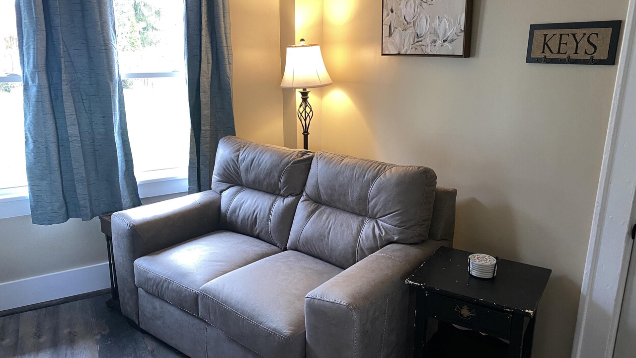 Photo of Livingroom in Canton
