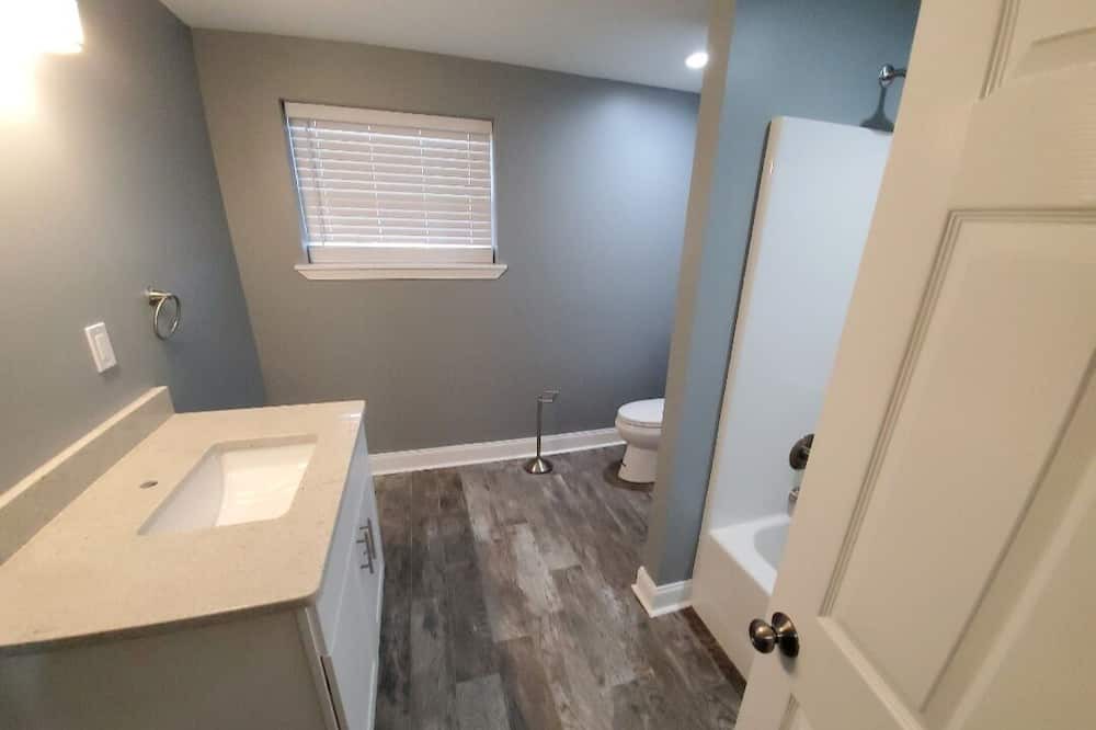 Photo of Bathroom in Wetumpka