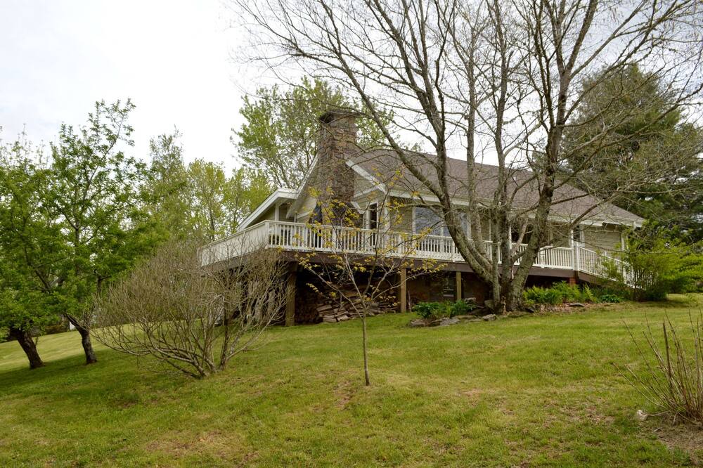 Photo of Outdoor in Glenville