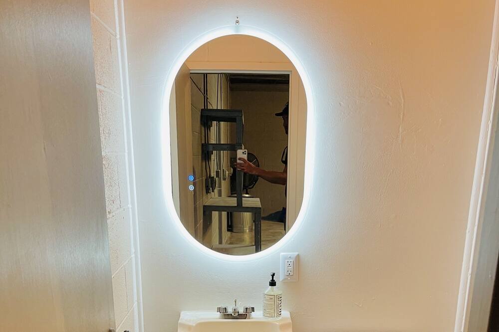 Photo of Bathroom in East Point