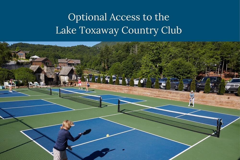 Photo of Others in Lake Toxaway