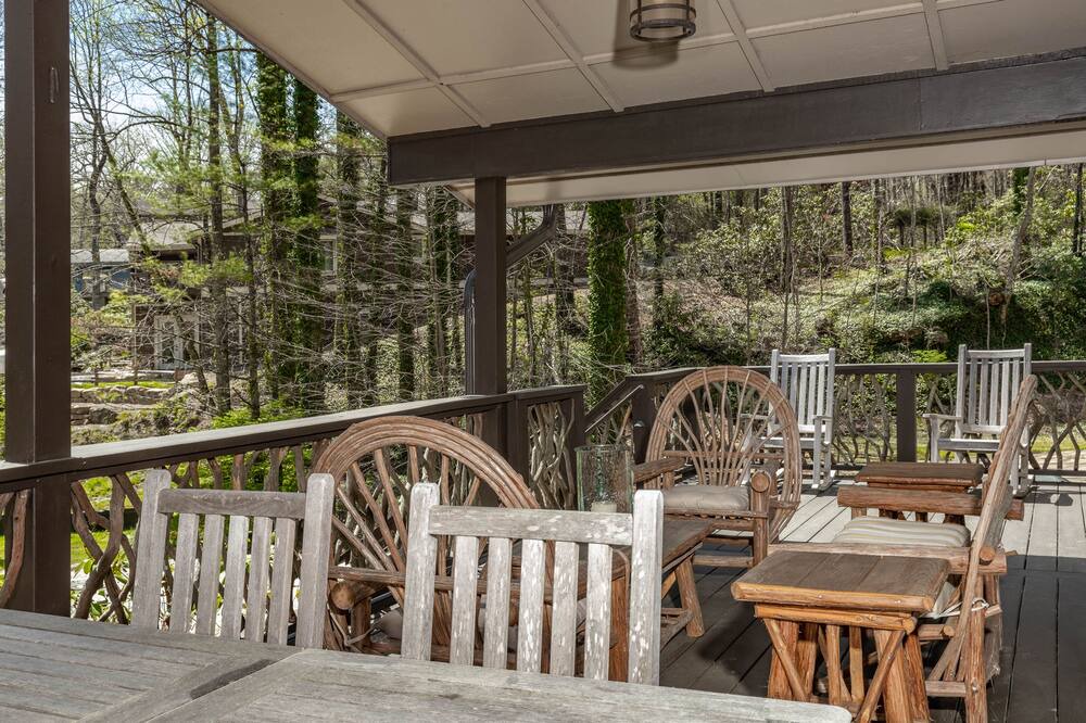 Photo of Others in Lake Toxaway