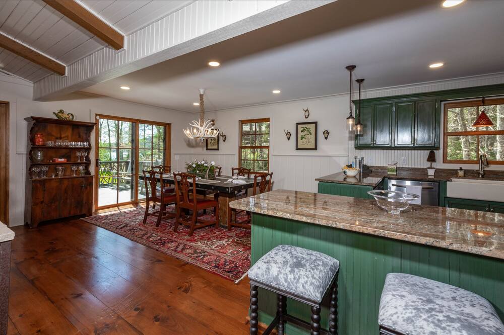 Photo of Others in Lake Toxaway