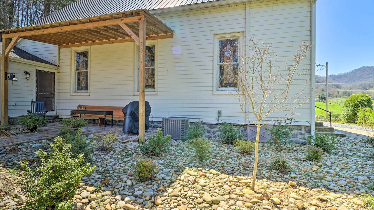 Photo of Outdoor in Waynesville